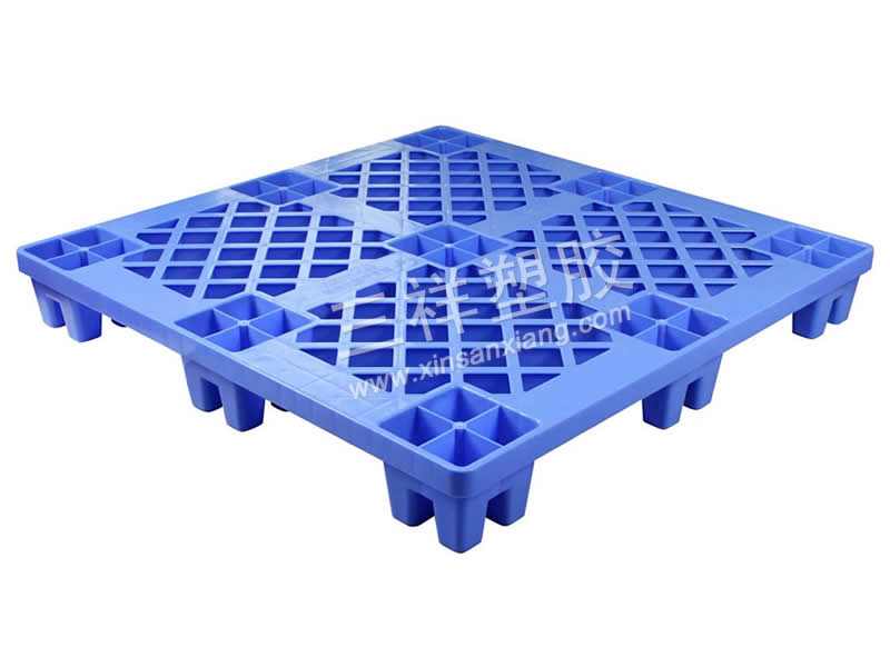 塑料（liào）卡板DK1111-X1100×1100×145mm叉腳網格型瀏覽（lǎn）更多規格