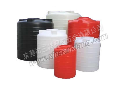 儲罐PT型(水塔)<br>材料：進口PE塑膠原料 良好的（de）衛生性和耐（nài）腐蝕性